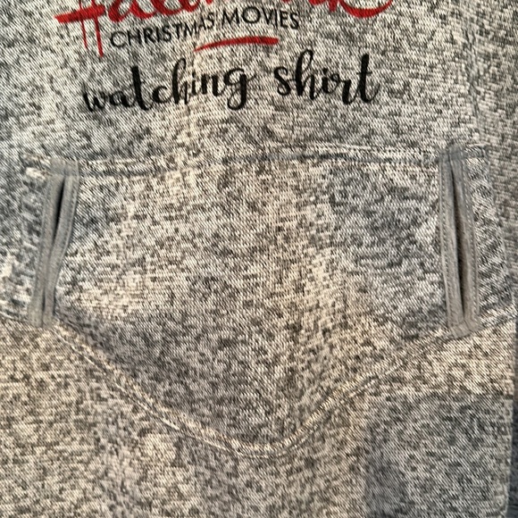 Hallmark hoodie EUC buffalo check sleeves super comfy interior - Picture 3 of 6